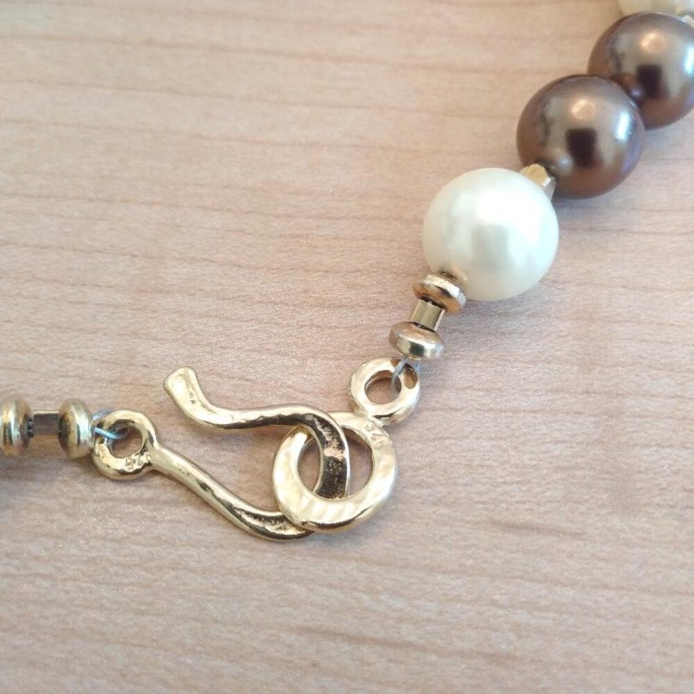 Glass Faux Pearl Necklace with Sterling Gold Vermeil Clasp - Picture 4 of 4